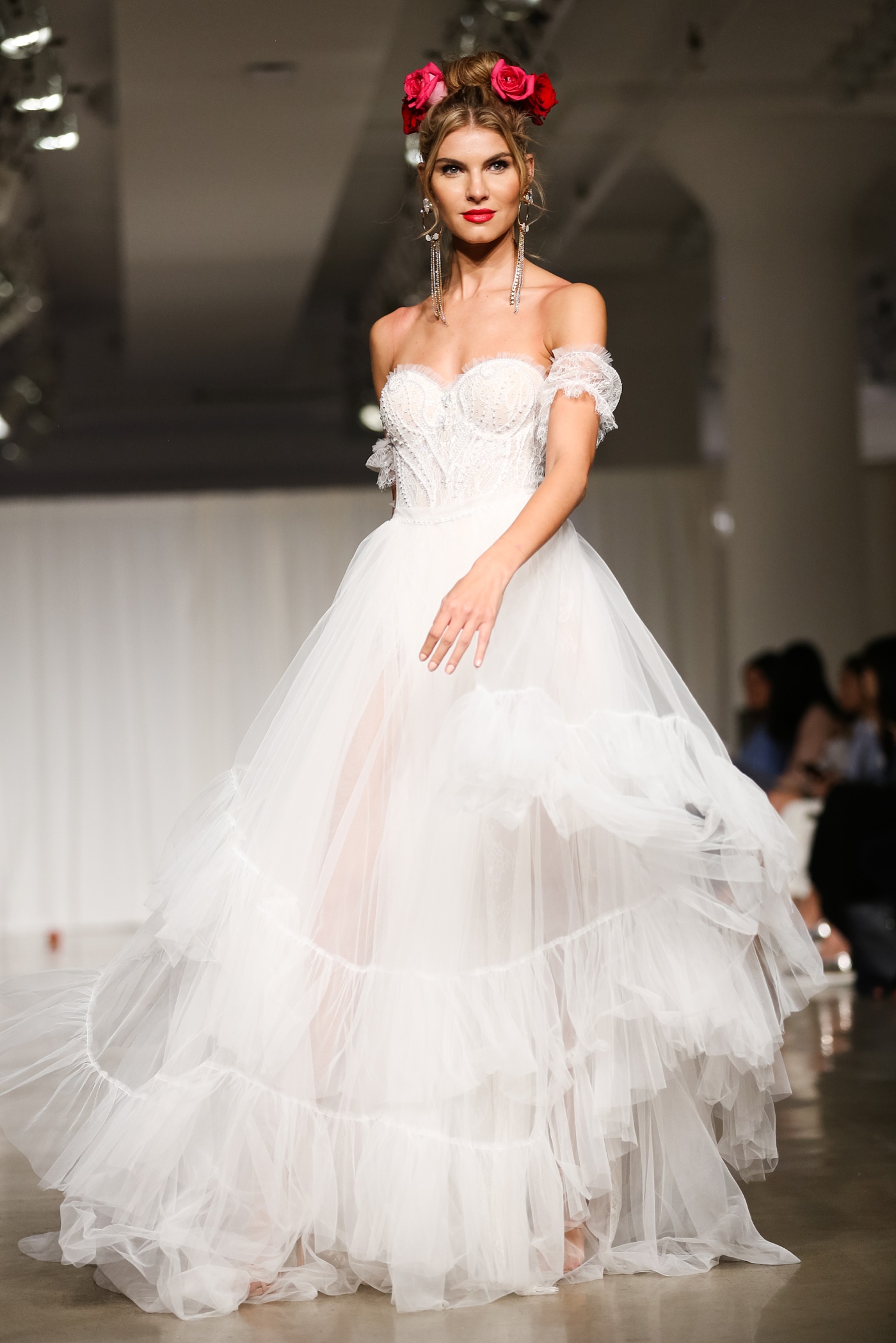 New-York-Bridal-Fashion-Week-Trend-Report-2018-Julie-Vino-Couture-San-Miguel-Photo-Jessica-Haley-Bridal