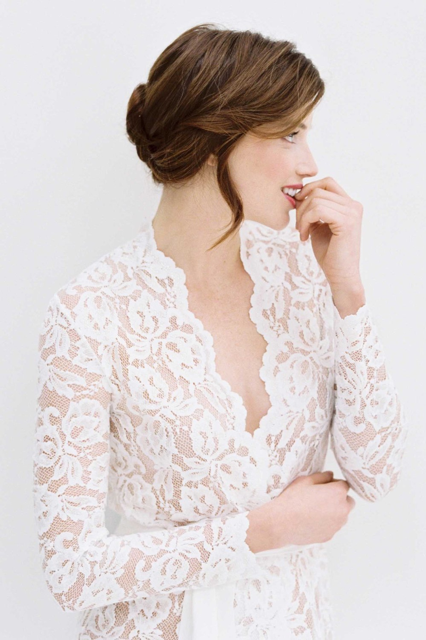 holiday-gift-guide-french-lace-robes-earrings-notebooks-jessica-haley-bridal-photo